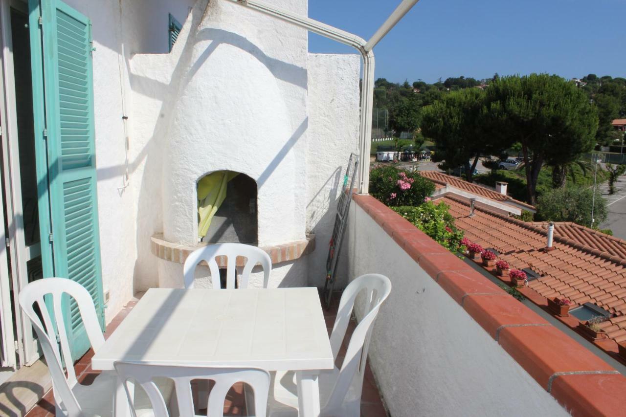 Appartamento Bilo Frank - Delizioso Bilocale Con Terrazzo Vista Mare Numana Esterno foto